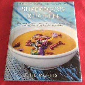 SUPERFOOD KITCHEN By Julie Morris